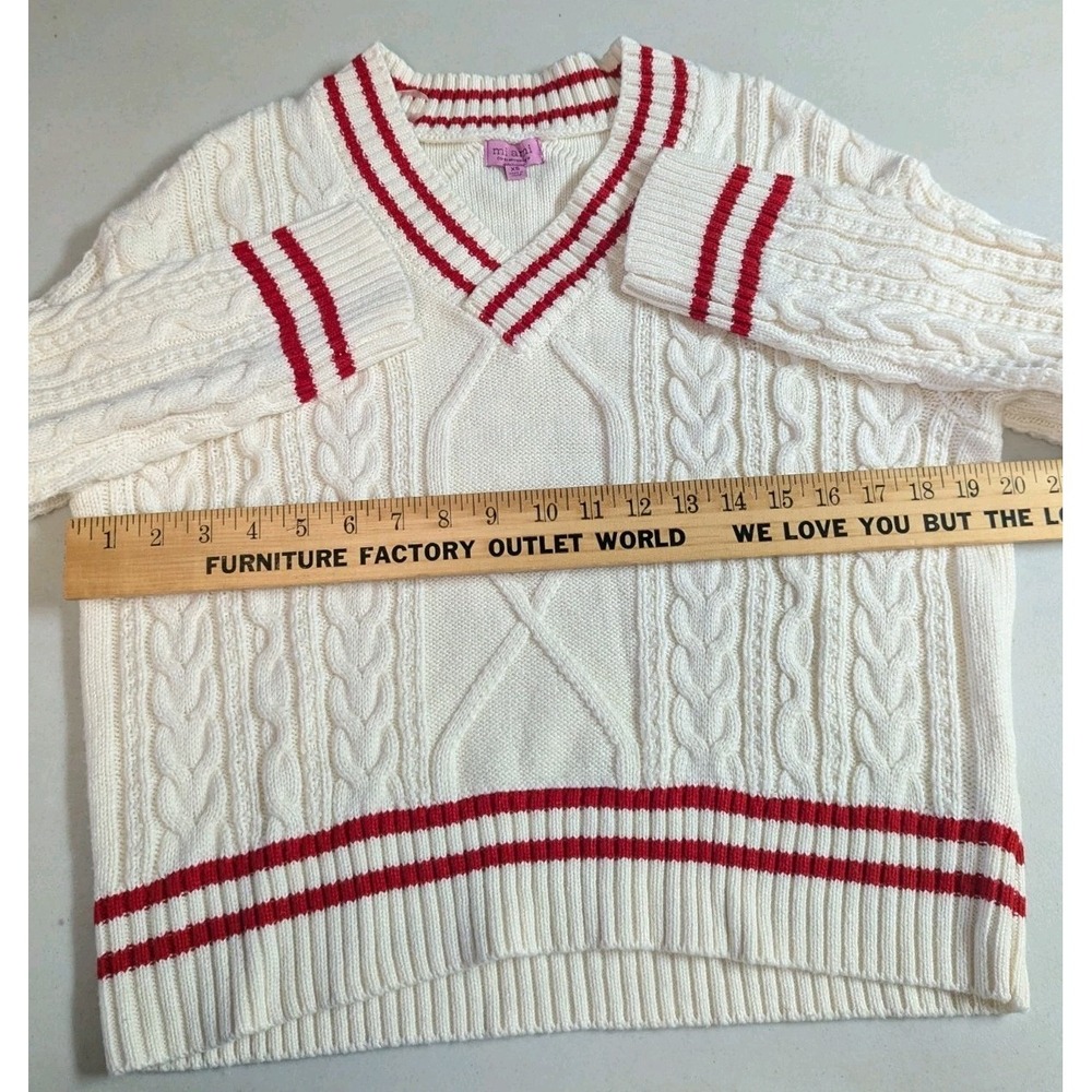 mi ami for francesca's V-Neck Cable Knit Sweater Red & Cream Varsity XS - Picture 6 of 11